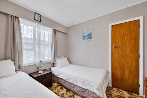 Photo of property in 63 Longfellow Road, Opunake, 4616