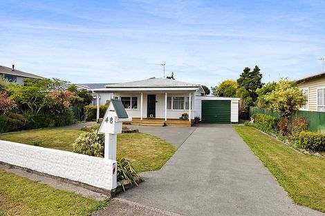 Photo of property in 48 Egmont Street, Hawera, 4610