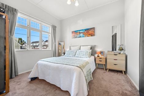 Photo of property in 13 Richmond Street, Petone, Lower Hutt, 5012
