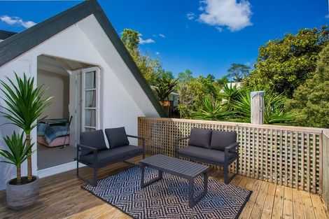 Photo of property in 34 The Avenue, Albany, Auckland, 0632