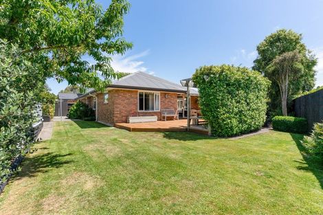 Photo of property in 15 Van Dieman Close, Templeton, Christchurch, 8042