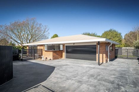 Photo of property in 2/4 Banks Street, Templeton, Christchurch, 8042