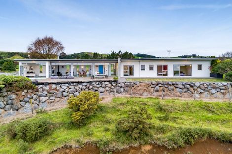 Photo of property in 11 Wilson Road, Urenui, 4375