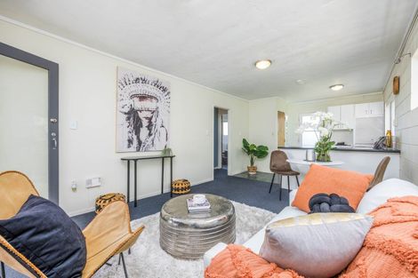 Photo of property in 19a/5 Verbena Road, Birkdale, Auckland, 0626