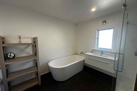 Photo of property in 11 Albert Street, Saint Clair, Dunedin, 9012