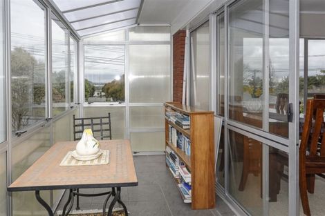 Photo of property in 1/20 Merchant Avenue, Te Atatu South, Auckland, 0610