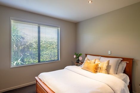 Photo of property in 128 Kings Drive, Wanaka, 9305