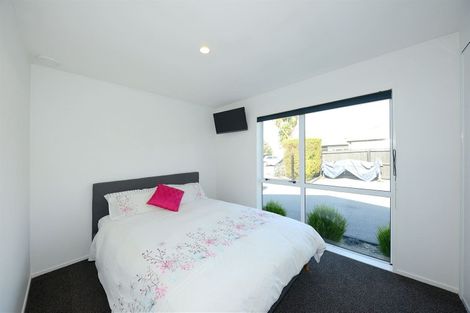 Photo of property in 30 Beauford Place, Parklands, Christchurch, 8083