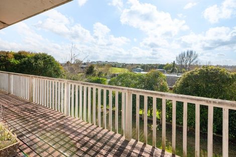 Photo of property in 5 Pohutukawa Drive, Pukete, Hamilton, 3200