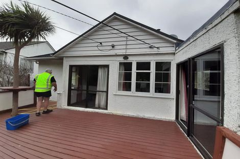 Photo of property in 38 Sunshine Avenue, Karori, Wellington, 6012