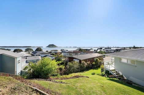Photo of property in 20a Seaway Terrace, Otumoetai, Tauranga, 3110