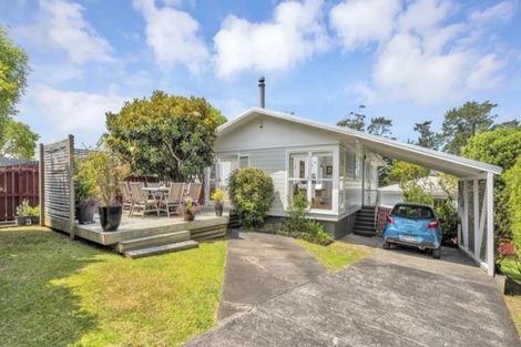 Photo of property in 88 Ennis Avenue, Pakuranga Heights, Auckland, 2010