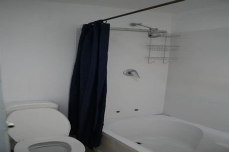 Photo of property in 4 Howard Street, Mount Cook, Wellington, 6021