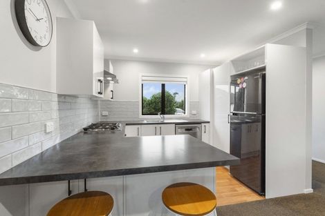 Photo of property in 3 Te Wiremu Lane, Otaki, 5512