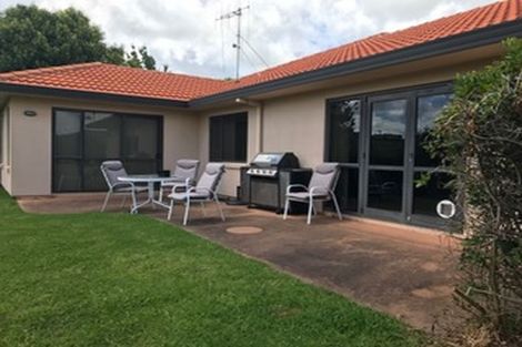 Photo of property in 15 Bayvista Close, Welcome Bay, Tauranga, 3112