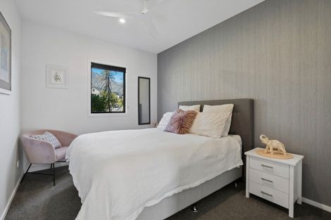 Photo of property in 60 Cunninghams Drive, Jacks Point, Queenstown, 9371