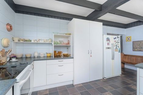 Photo of property in 58 Cook Drive, Whitianga, 3510