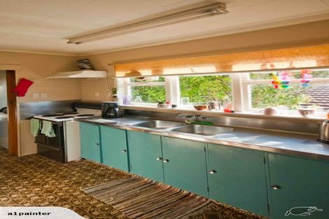 Photo of property in 30a Collier Avenue, Karori, Wellington, 6012