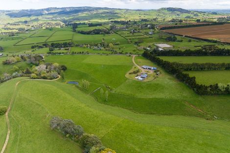 Photo of property in 51 Hinewa Road, Otumoetai, Tauranga, 3110