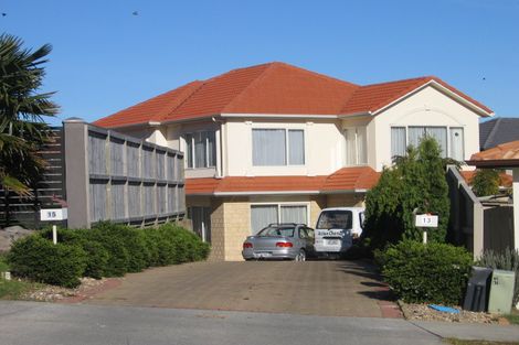 Photo of property in 13 Dunvegan Rise, East Tamaki Heights, Auckland, 2016
