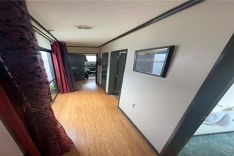 Photo of property in 11 Percival Road, Paraparaumu Beach, Paraparaumu, 5032