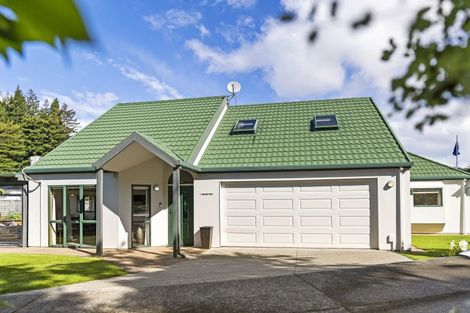 Photo of property in 1 Orchid Rise, Whakatane, 3120