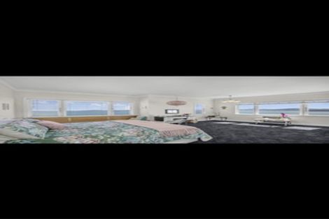 Photo of property in 58 Ferry Road, Days Bay, Lower Hutt, 5013