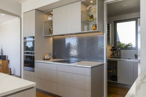 Photo of property in 7 Azalea Lane, Waipahihi, Taupo, 3330