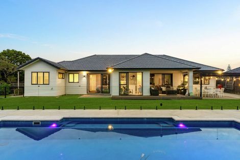 Photo of property in 19 Kahika Grove, Huapai, Kumeu, 0810