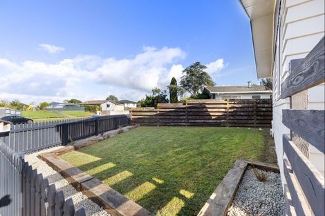 Photo of property in 6 Waltham Court, Cloverlea, Palmerston North, 4412