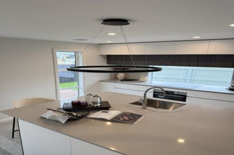Photo of property in 5 Mangatainoka Lane, Awapuni, Palmerston North, 4412