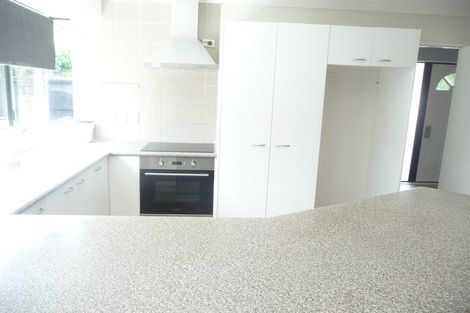 Photo of property in 1/55 Whitford Road, Botany Downs, Auckland, 2014