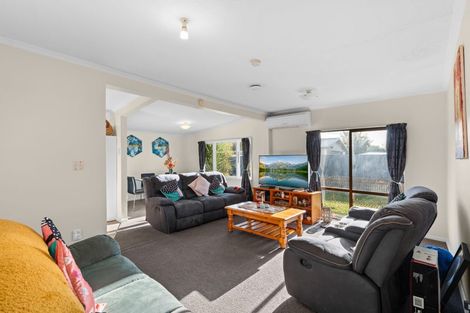 Photo of property in 48 Awatea Road, Hornby, Christchurch, 8042