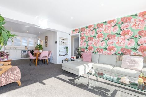 Photo of property in 3/22 Cliff Road, Tauranga, 3110