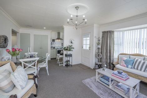 Photo of property in 30 Kent Street, Levin, 5510