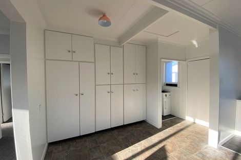 Photo of property in 8 Taupata Street, Castlecliff, Whanganui, 4501