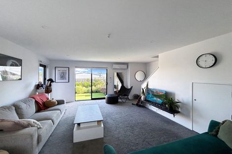 Photo of property in 1/37 Oram Avenue, New Brighton, Christchurch, 8061