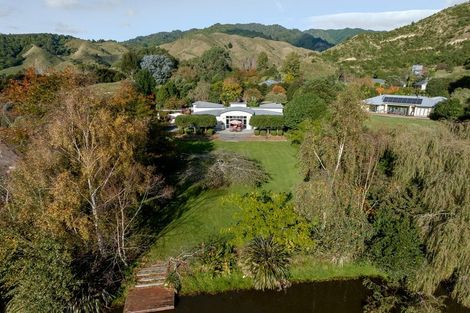 Photo of property in 51 Mahaki Road, Nikau Valley, Paraparaumu, 5032