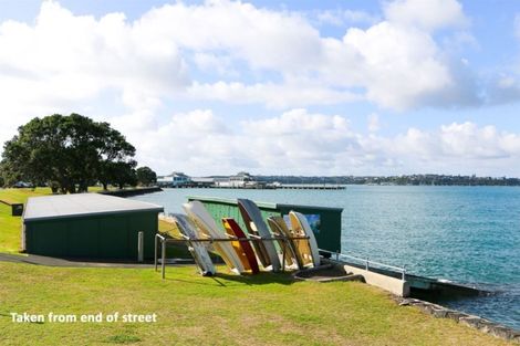 Photo of property in 1/2a Spring Street, Devonport, Auckland, 0624