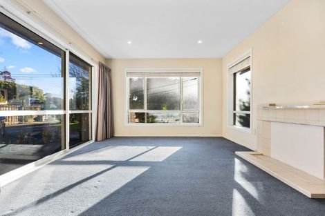 Photo of property in 14 Withells Road, Avonhead, Christchurch, 8042