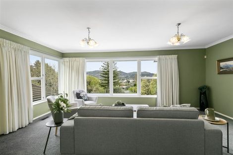 Photo of property in 88 Norton Park Grove, Waterloo, Lower Hutt, 5011