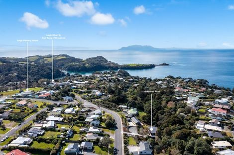 Photo of property in 55 Hauraki Road, Leigh, Warkworth, 0985