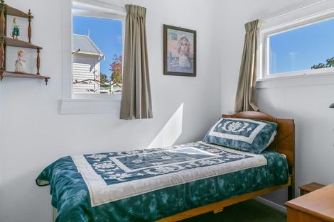 Photo of property in 19 Princes Street, Levin, 5510
