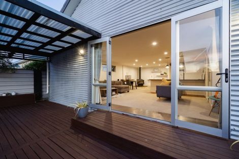 Photo of property in 4 De Carle Street, Saint Kilda, Dunedin, 9012
