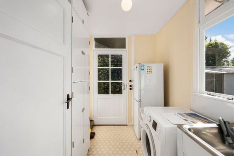 Photo of property in 32 Whaui Street, Vogeltown, Wellington, 6021