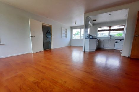 Photo of property in 84 Weldene Avenue, Glenfield, Auckland, 0629