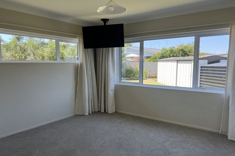 Photo of property in 19 Linklater Avenue, Bellevue, Tauranga, 3110