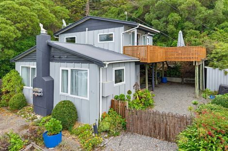 Photo of property in 42 Moody Street, Gore Bay, Cheviot, 7383