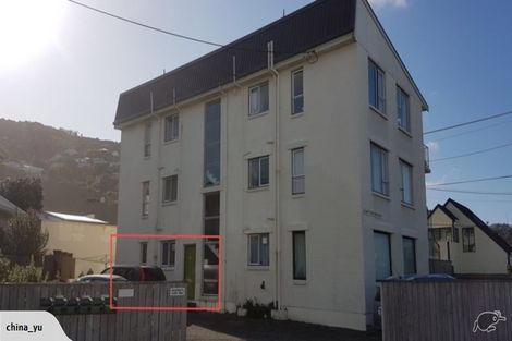 Photo of property in 102u1 Lyall Parade, Lyall Bay, Wellington, 6022