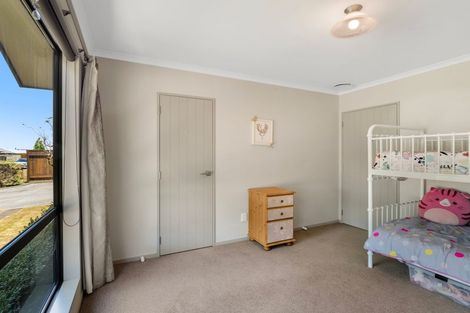 Photo of property in 47 Geneva Terrace, Kelvin Grove, Palmerston North, 4414